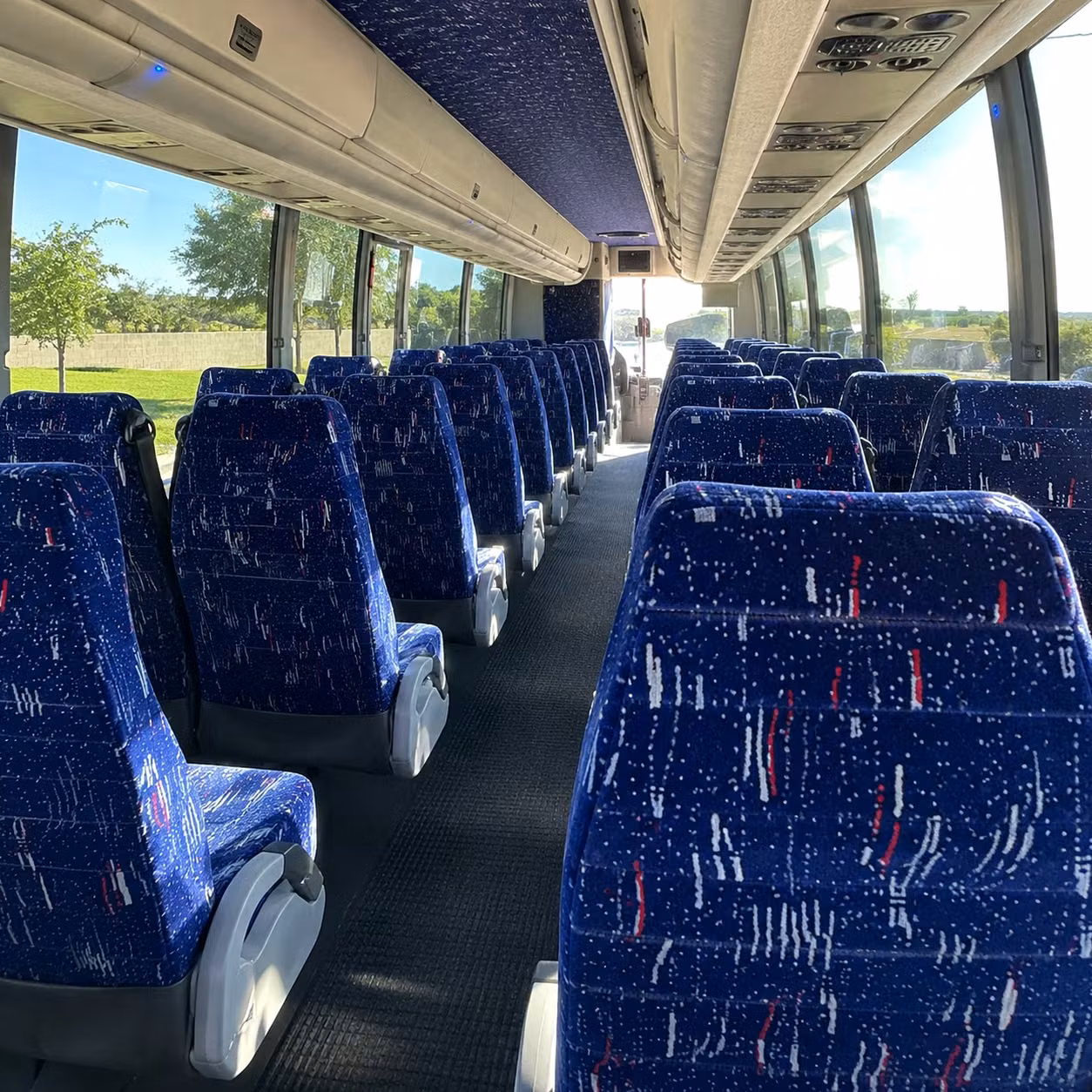 minneapolis charter bus